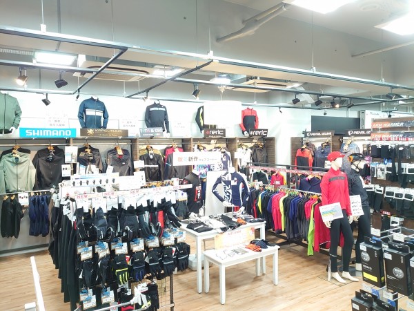 Y'sRoad福岡天神店