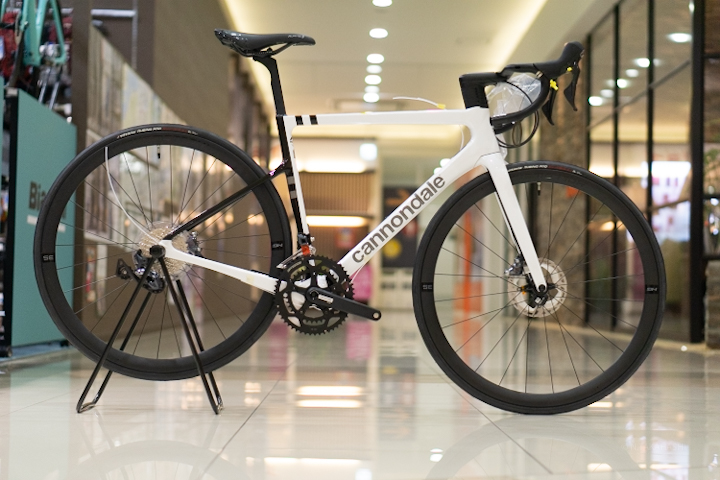Cannondale　SUPERSIX EVO DISK ULTEGRA