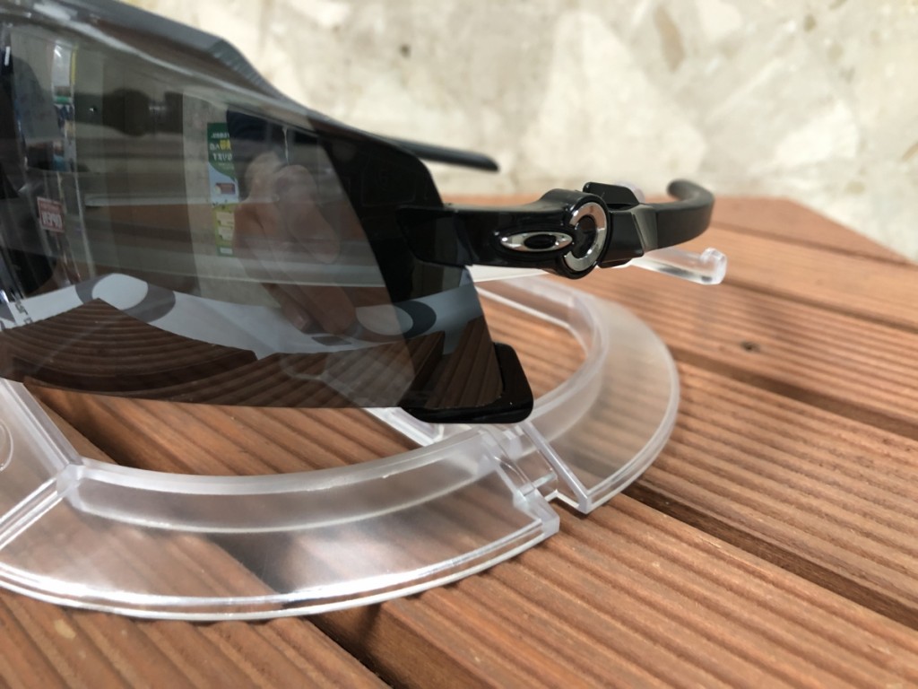 OAKLEY KATO X
