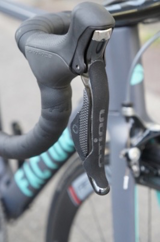 www.trisports.jp