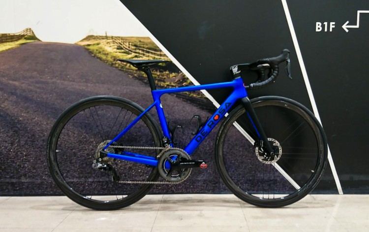147863