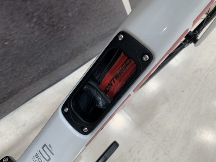 内蔵ストレージも搭載
