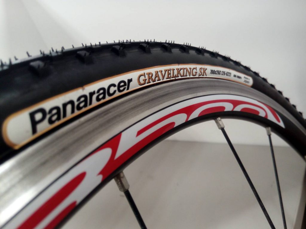 10267