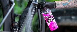 HERO_-_Waterless_Wash_1900x_crop_center