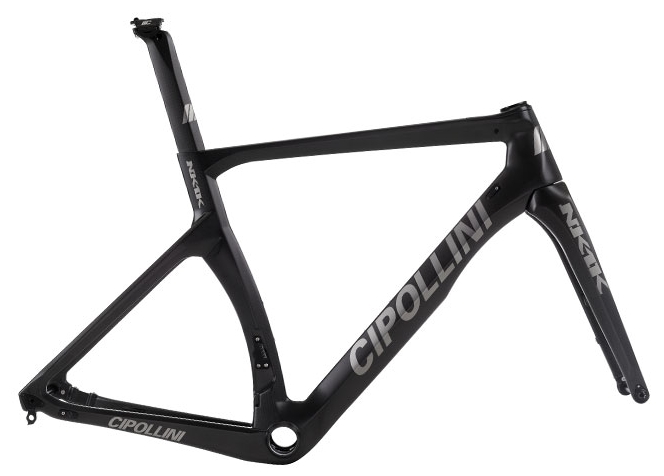 NK1K-naked-bici-da-corsa
