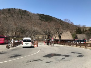 256020190406_015858456_iOS