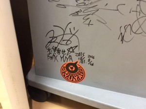 16083102