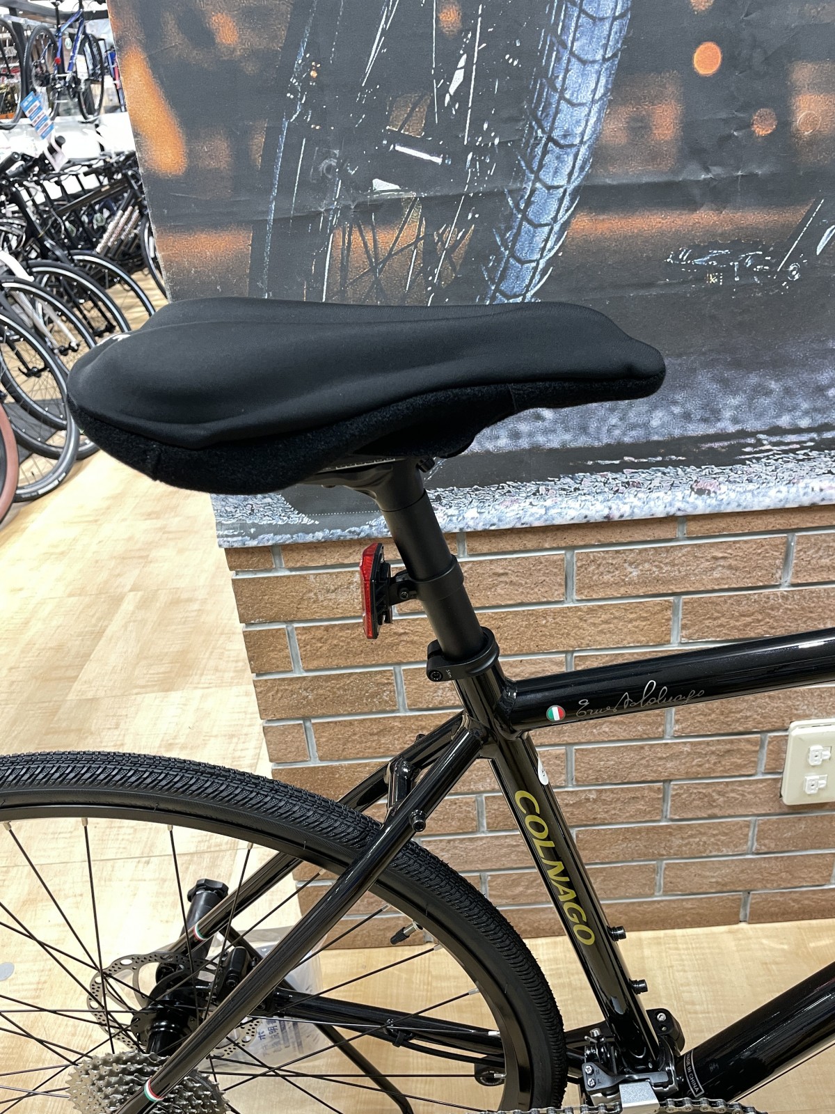 PEARL IZUMI R16-2 サドルカバー LIMITED MODEL