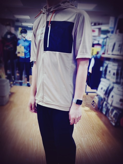 10FB3701-2DEB-4B28-979D-21B4B8D9293F