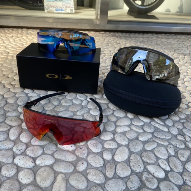 OAKLEY KATO X
