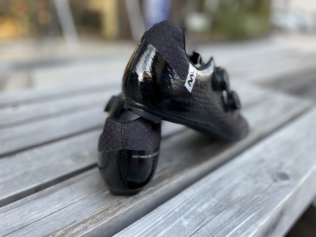 NORTHWAVE MISTRAL PLUS ノースウェーブ Zwift ズイフト FEELCYCLE フィールサイクル オススメ シューズ