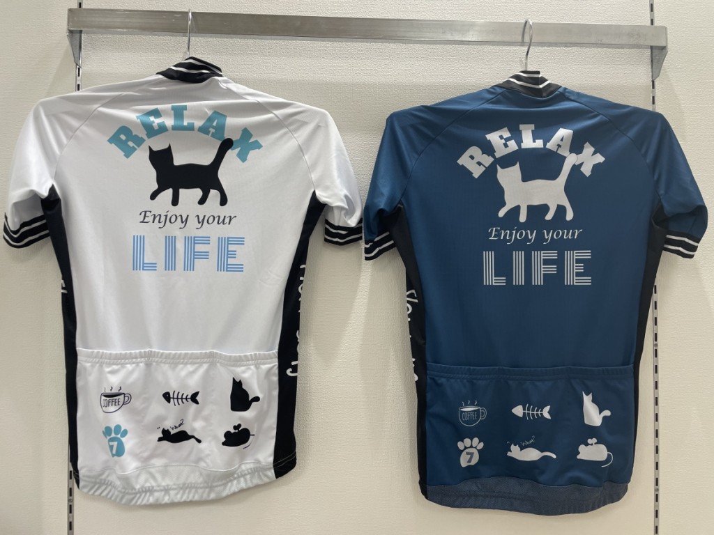 7ITA Relax Cat サイクルジャージ スタッフ着用 購入しました 後姿選手権 猫ジャージ