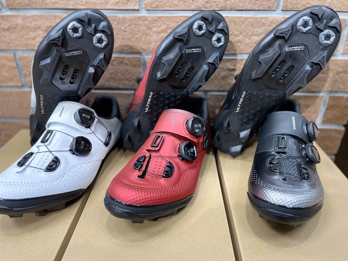 SHIMANO XC702 新色 入荷 ビンディングシューズ ブルベ オススメ SPD 歩きやすい