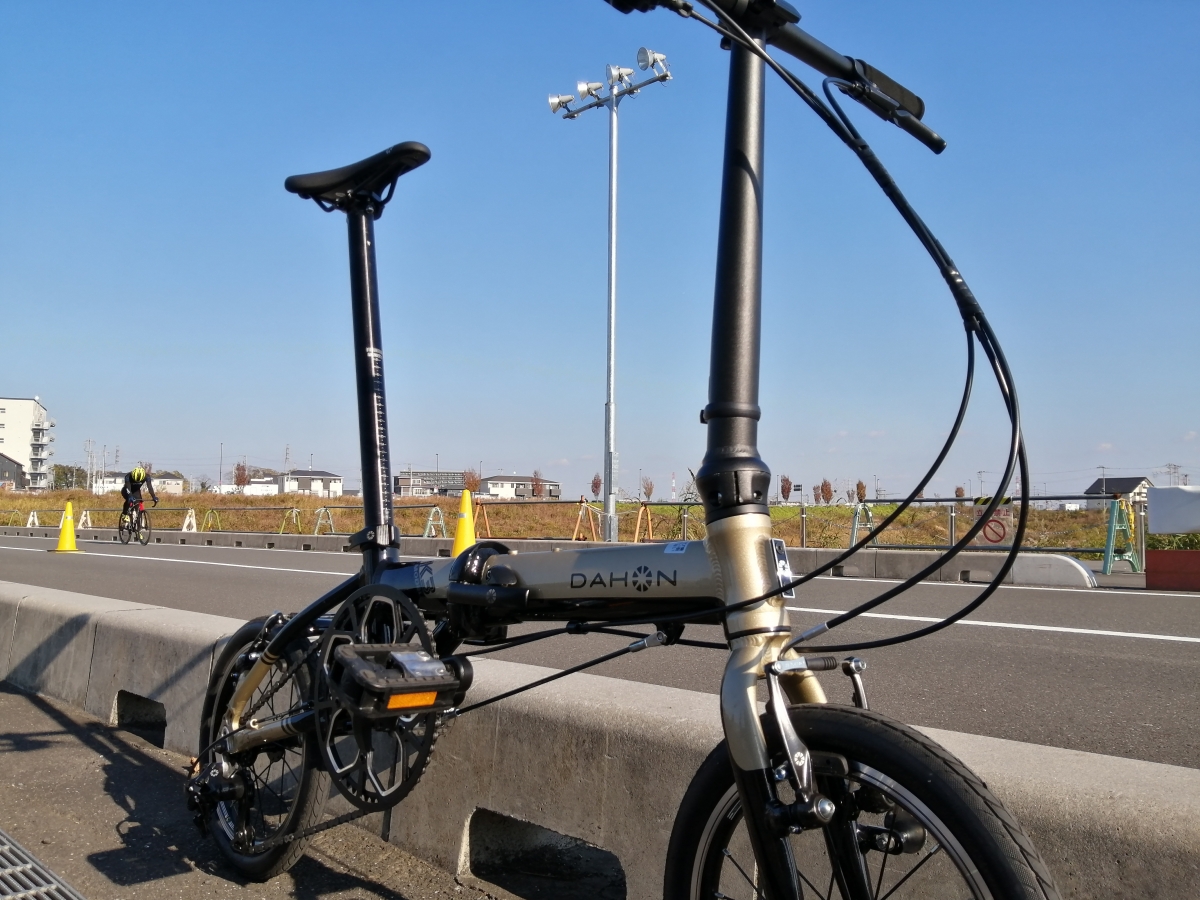 K3 シャンパン