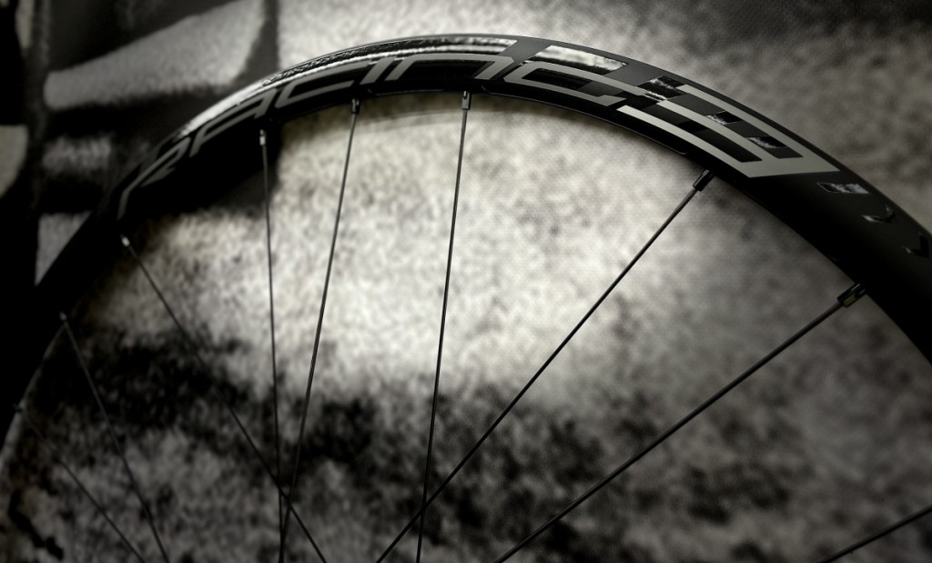 FULCRUM RACING 3 DB