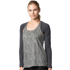 635095Charcoal_front_on_model
