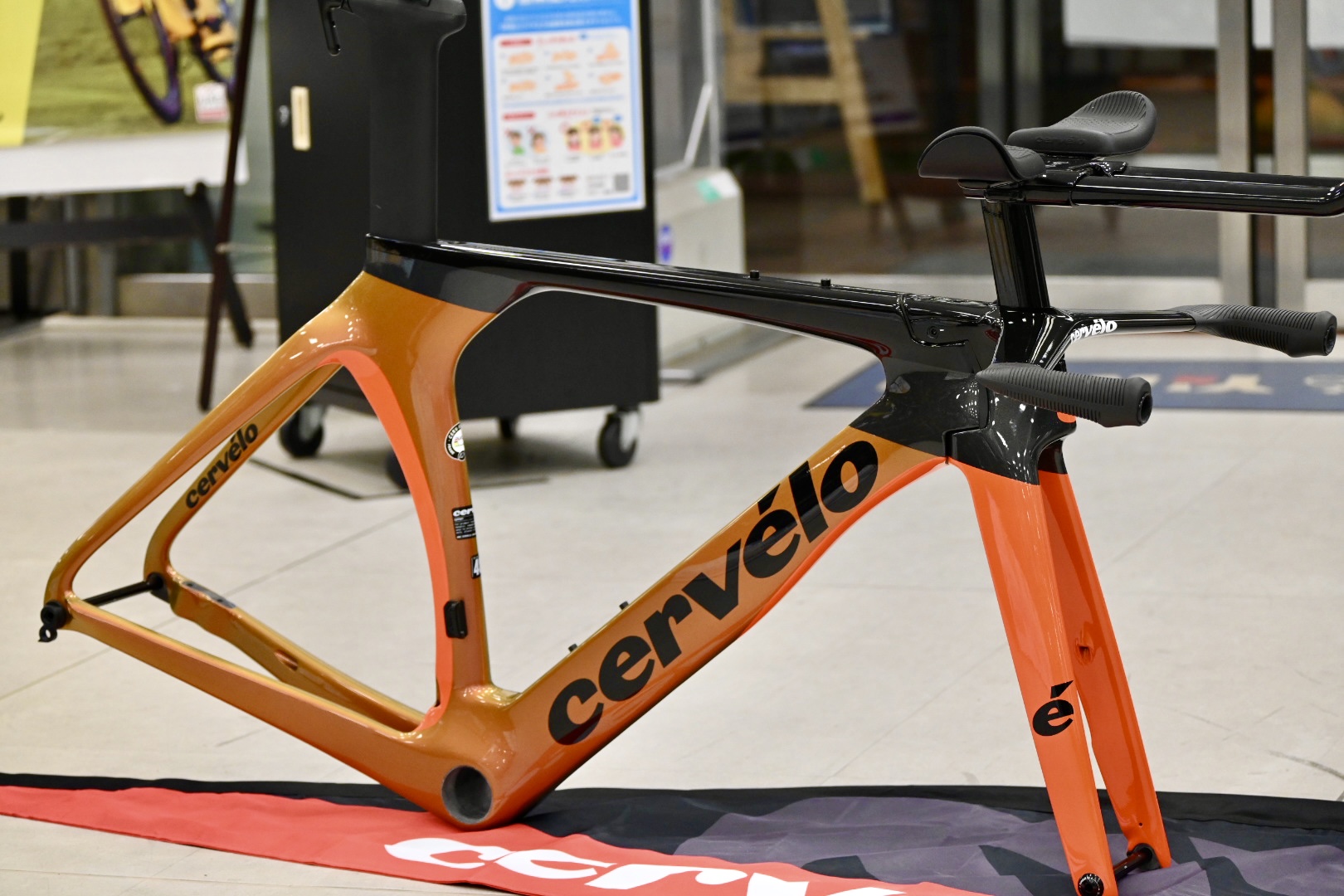 D8EB6562-3D54-42CB-92FD-31FA4DB0D145