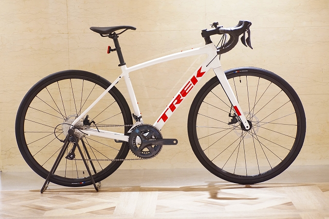  TREK DOMANE AL3 DISC