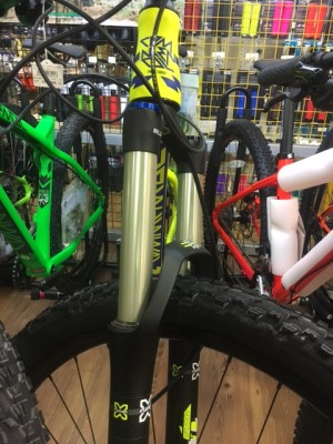 commencal_yel001