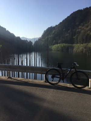王滝　自然湖