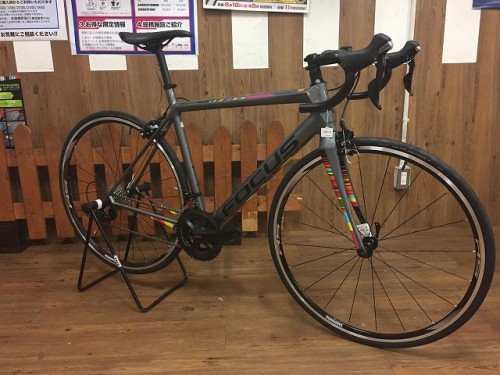 IZALCO RACE 105 (4)