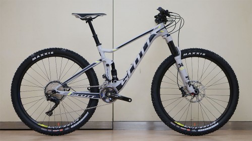 scott_17_spark740_01-1