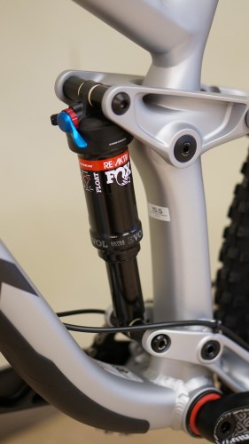 trek_18_fuelex8_03