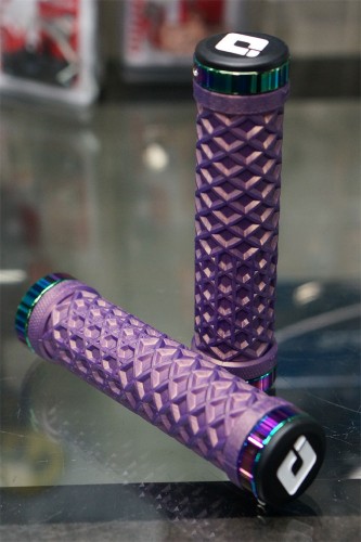 oil-slick_odi-lockon-vans-ppl