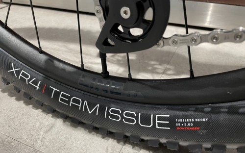 TREK ROSCOE 7