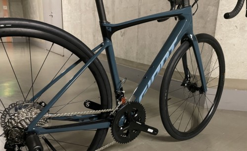 GIANT DEFY ADVANCED 2