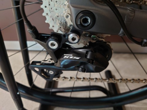 AVANT RD 105