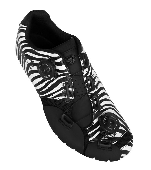 Lintaman_Adjust_Comp_ZebraBlackTongue1