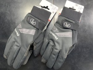 FD678F36-F690-4984-88B7-DA3AB5A98DCE