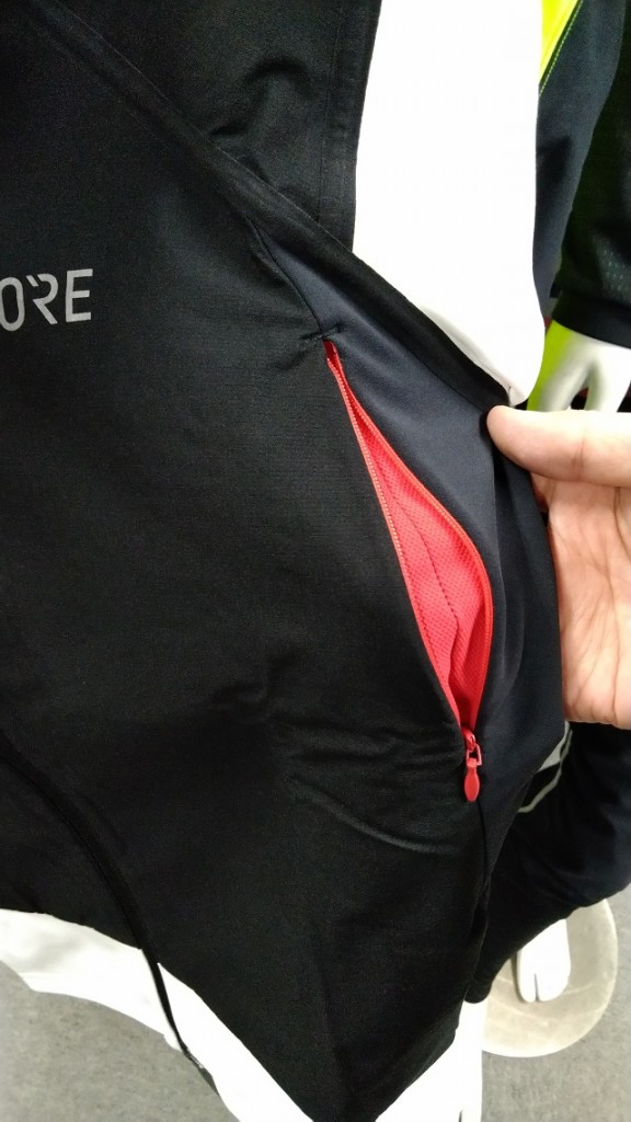 GORE210121_05