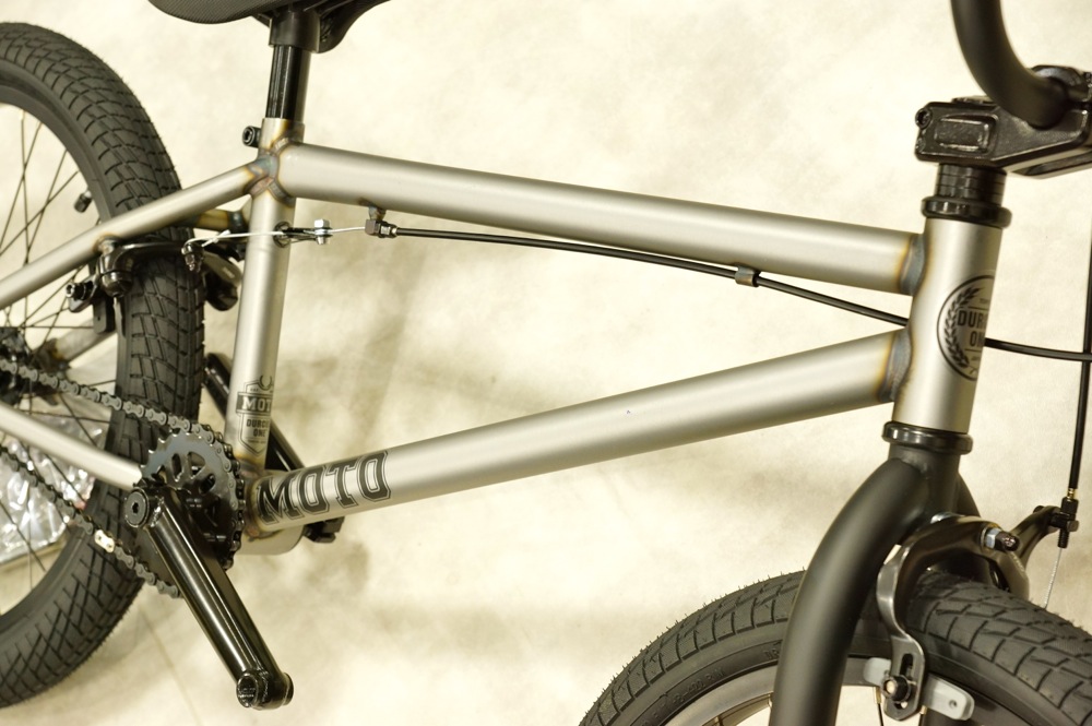 21MotoRaw0723-01