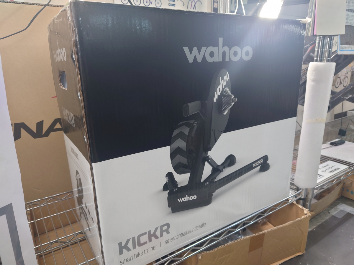 【WHAOO×アサゾー】WHAOO kickr 入荷しました！室内トレーニングを始めたい方いかがでしょうか？ | 上野、御徒町で自転車をお探しならY's Road 上野アサゾー店