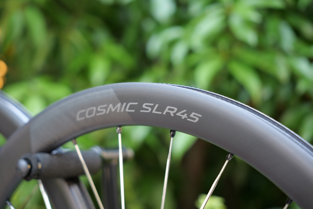【MAVIC】限定シルバーモデル入荷！COSMIC SLR 45 SILVER 1セット入荷！ | 上野、御徒町で自転車をお探しならY's Road 上野アサゾー店
