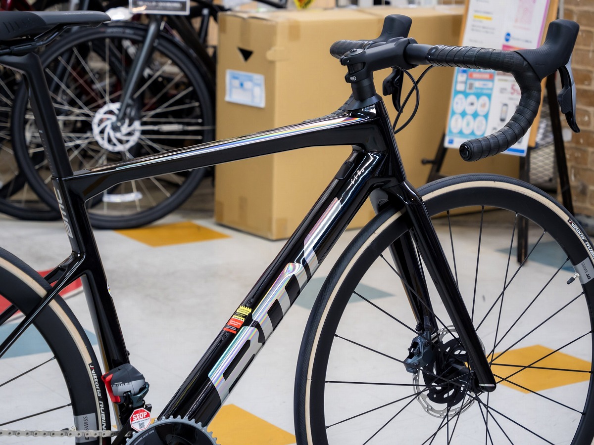 【BMC】設計を継承したセカンドTEAMMACHINE SLRがFORCE AXS12速組で店頭在庫あり！ | Y's Road 池袋チャーリー店