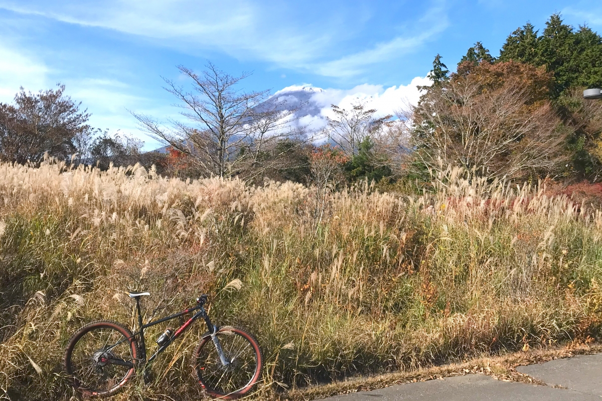 【月刊MTBを組もう】・・・のはずが、中々届かないパーツ。とりあえず形にして走りに行ってきました。【バラ完】 | Y's Road 池袋チャーリー店