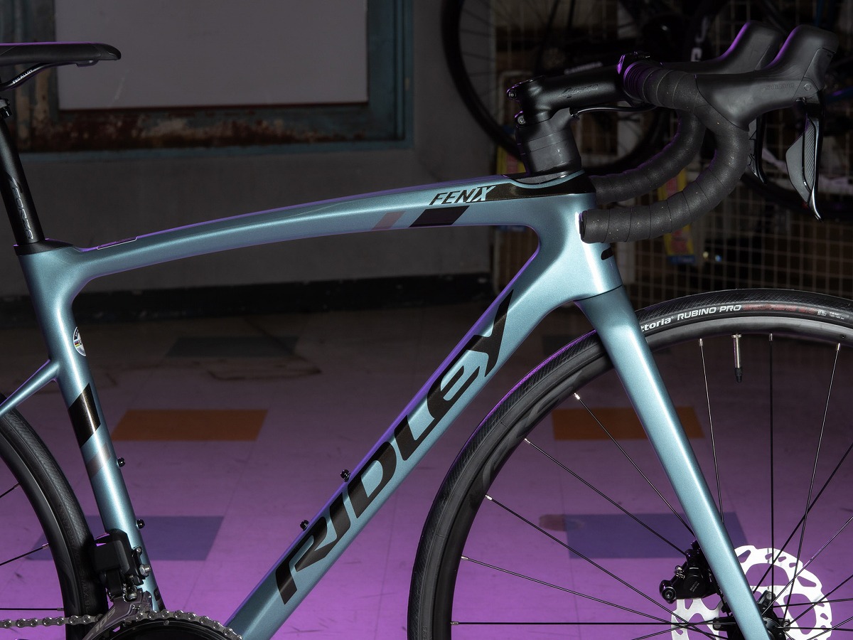 【RIDLEY】今手に入るブランド最安の完成車はこのFENIX 105 Di2だ！ | Y's Road 池袋チャーリー店