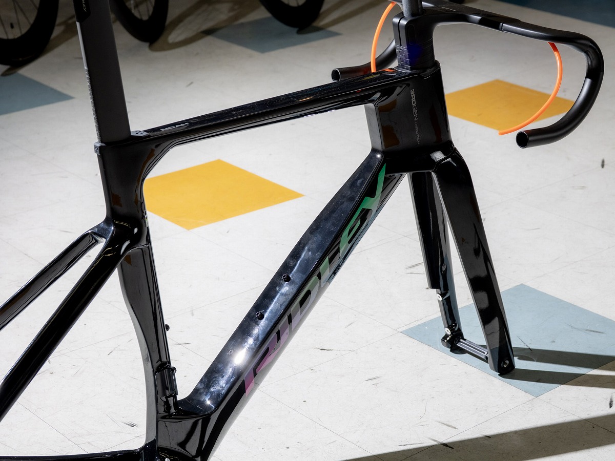【RIDLEY】2026年最新カラーのNOAH 3.0が店頭に入荷！ | Y's Road 池袋チャーリー店