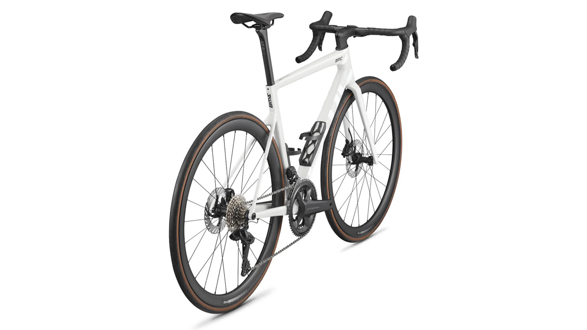 bmc-2027-teammachine-slr-01-six-road-bike-white-3_250903e1-ad95-4242-b0eb-3eda936f2fe9_1800x1800