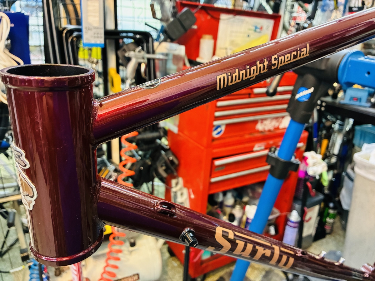 【ﾁｬｰﾘｰｵﾘｼﾞﾅﾙ車ﾊﾞﾗ完日記】SURLY MIDNIGHT SPECIAL ヘッドセットインストール編 | Y's Road 池袋チャーリー店