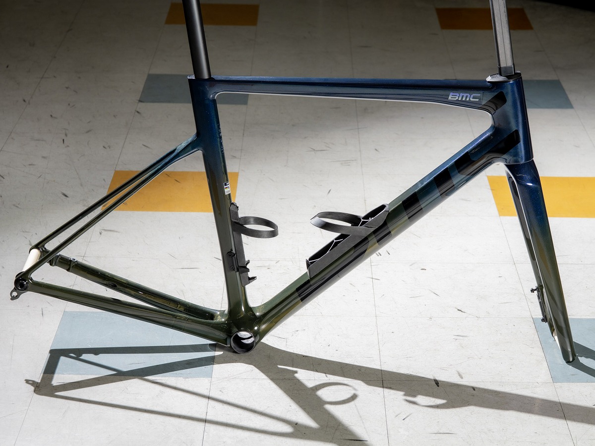 BMC TEAMMACHINE SLR 01 BLU/LIMEカラー