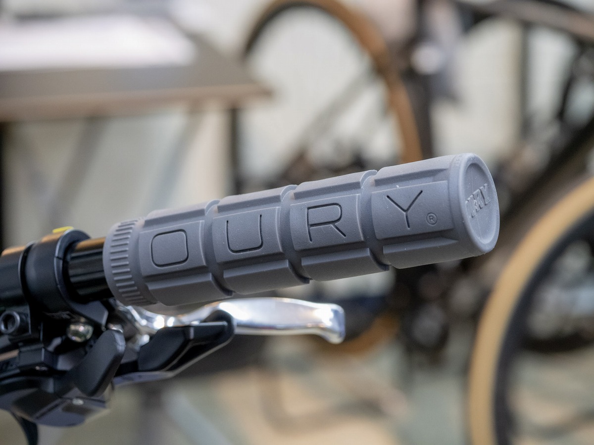 OURY SINGLE COMP OUND V2グリップ