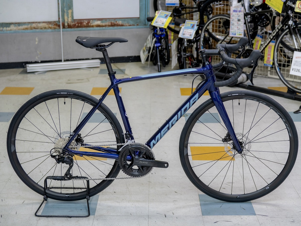 MERIDA SCULTURA 700 FB13カラー