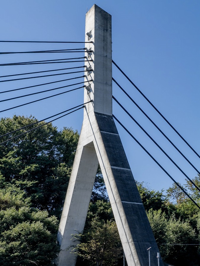 18-_1056259
