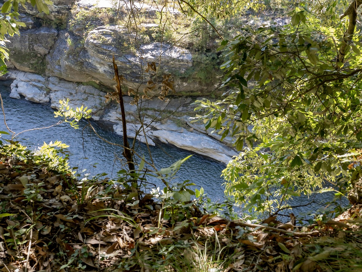 3-_1056275