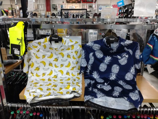 バナナ＆パイナップル