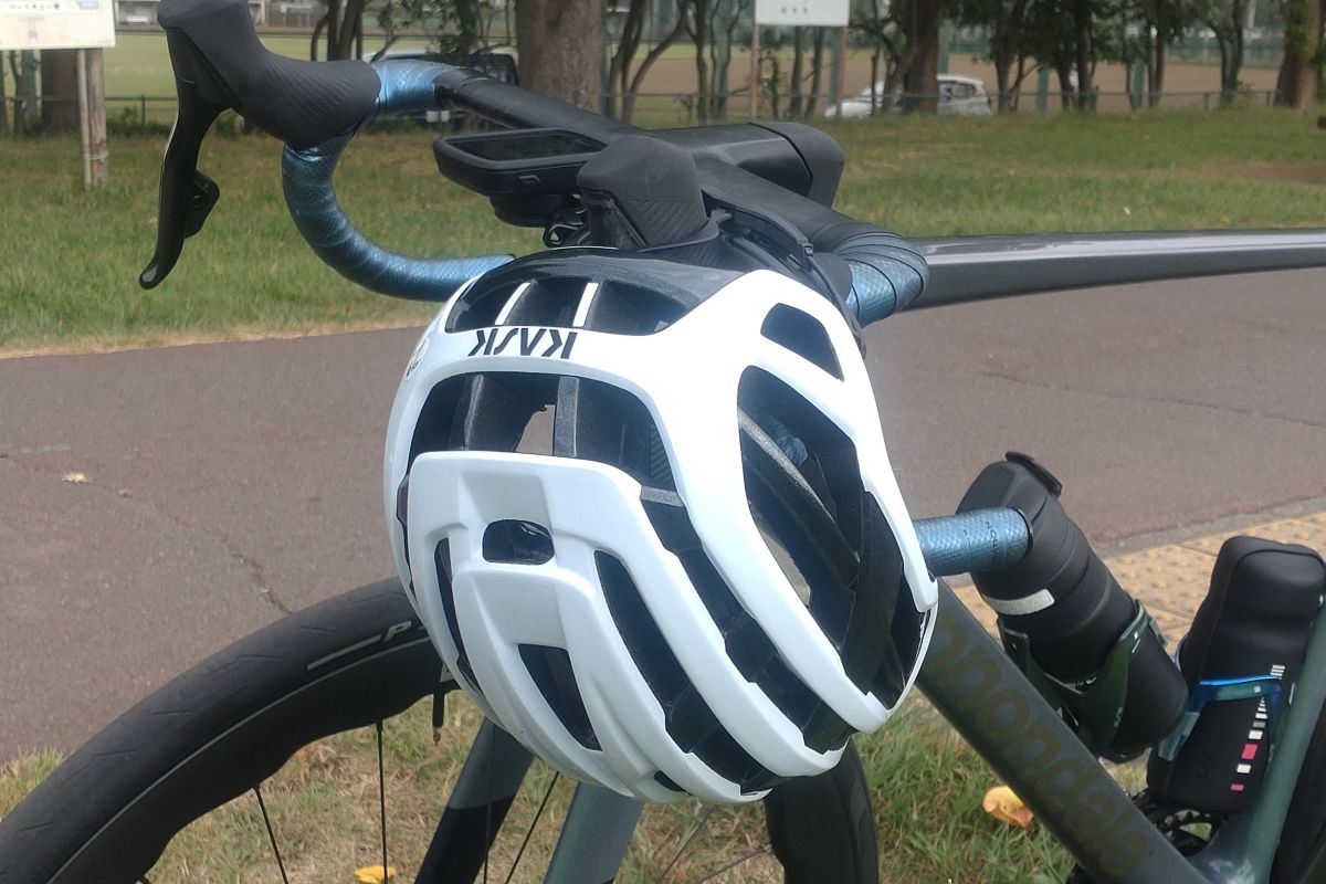 【KASK Helmet】スタッフおすすめの軽量ヘルメットVALEGROが在庫限り特別価格でご案内中！ | 新橋 銀座 港区 中央区でスポーツ自転車をお探しならY's Road 新橋店